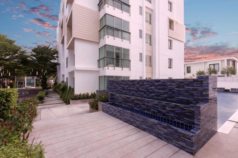 Kamala Regent Phuket Condotel Eksteriør billede