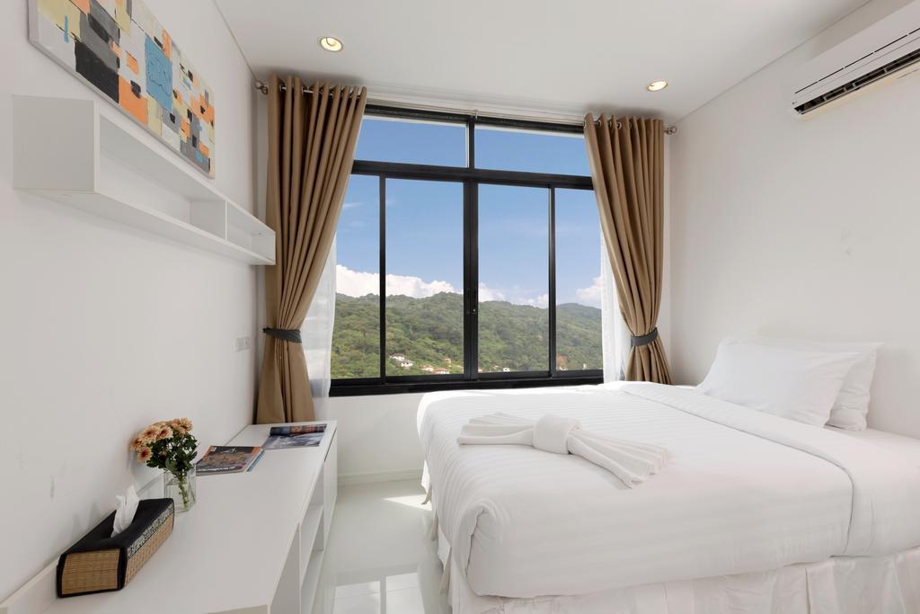 Kamala Regent Phuket Condotel Værelse billede